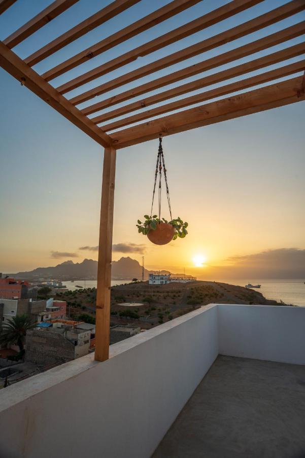 Apartamento Fatima Amwilla Guesthouse Mindelo Exterior photo